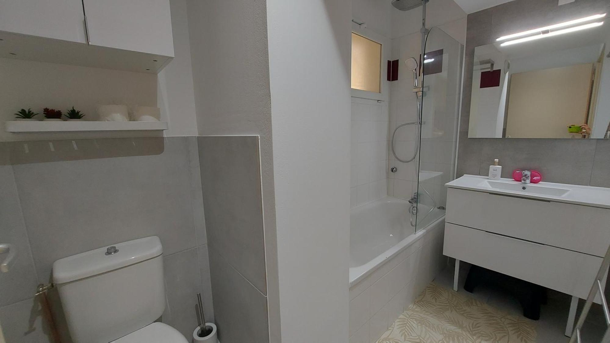 Aureilhan  T2, 50M Du Lac, Piscine, Wifi, Jardin Terrasse Sans Vis-A-Vis, 1 A 4 Pers מראה חיצוני תמונה