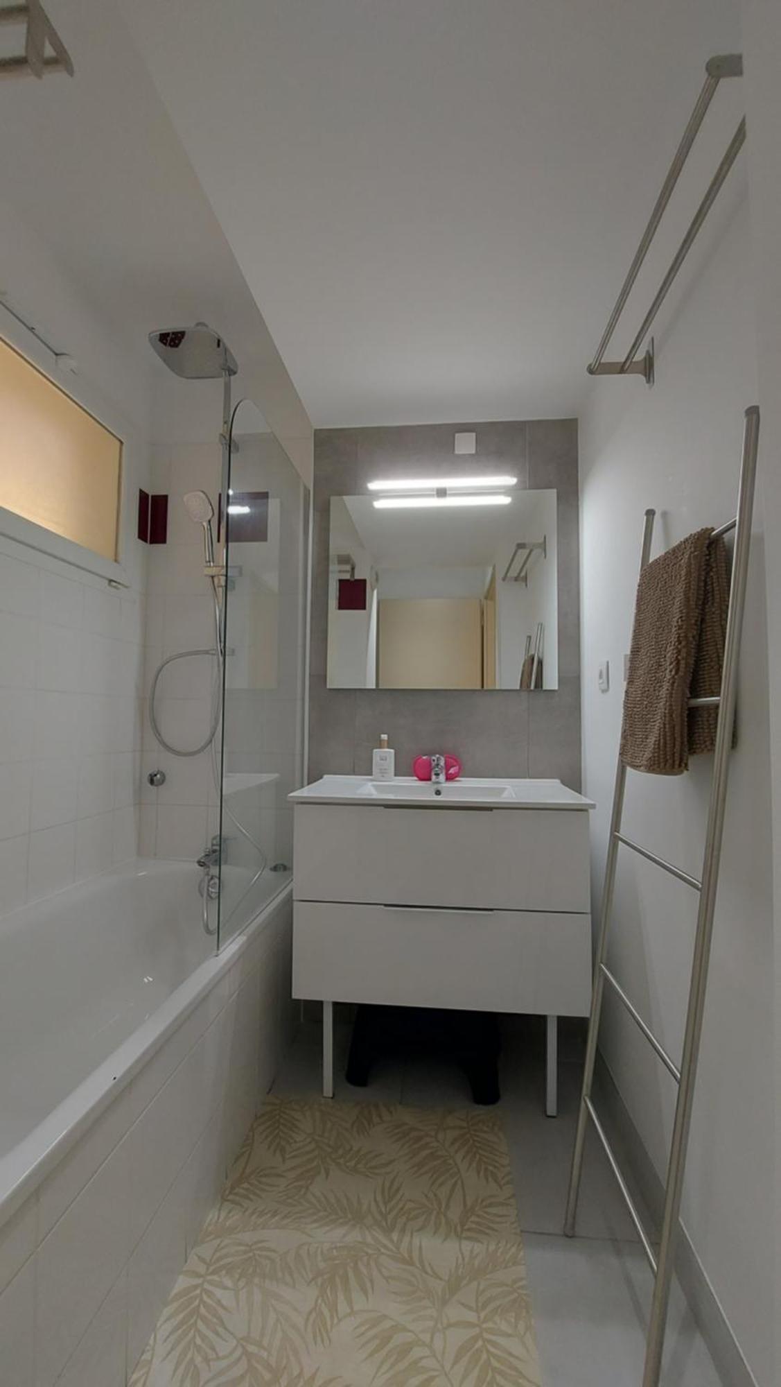 Aureilhan  T2, 50M Du Lac, Piscine, Wifi, Jardin Terrasse Sans Vis-A-Vis, 1 A 4 Pers מראה חיצוני תמונה
